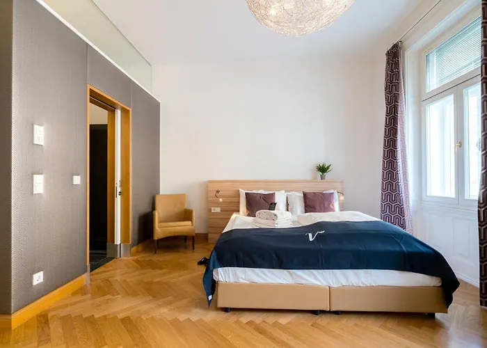 Residence, Hall - Parliament Aparthotel 4*