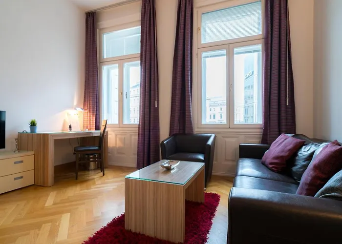 Residence, Hall - Parliament Wien