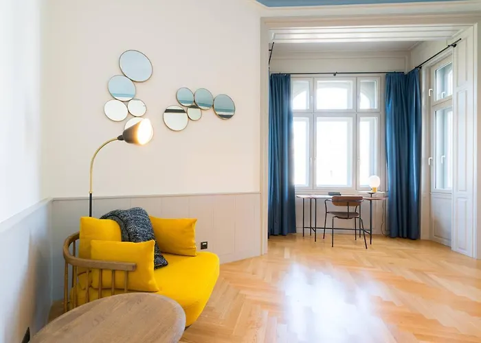 Residence, Hall - Parliament Aparthotel 4*