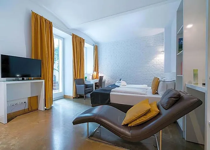 Aparthotel Residence, Hall - Parliament 4*